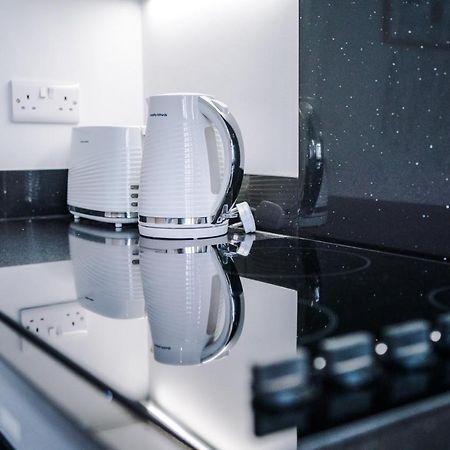 Parkview Place Serviced Apartment コヴェントリー エクステリア 写真