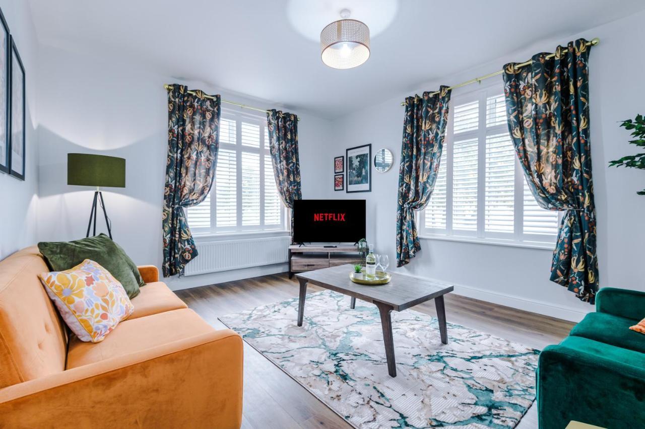 Parkview Place Serviced Apartment コヴェントリー エクステリア 写真