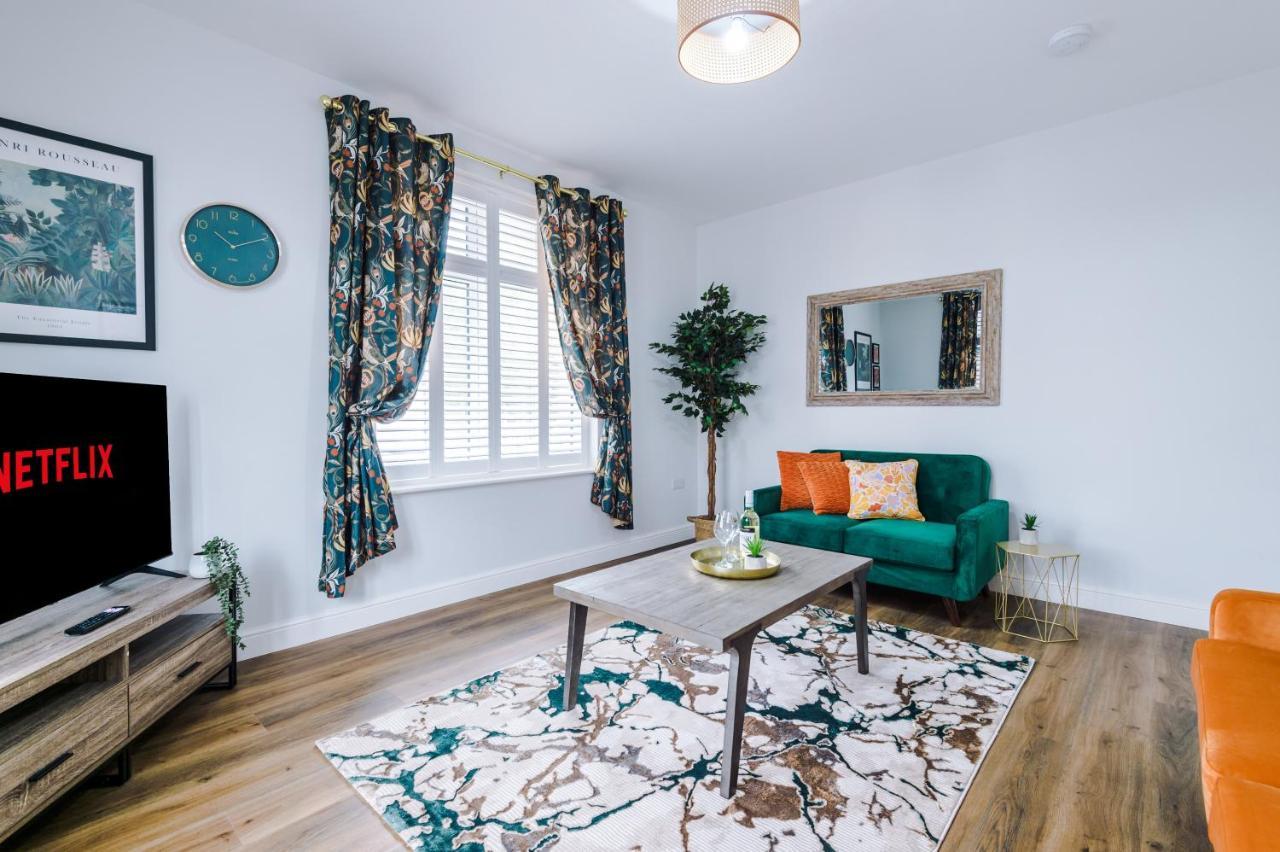Parkview Place Serviced Apartment コヴェントリー エクステリア 写真