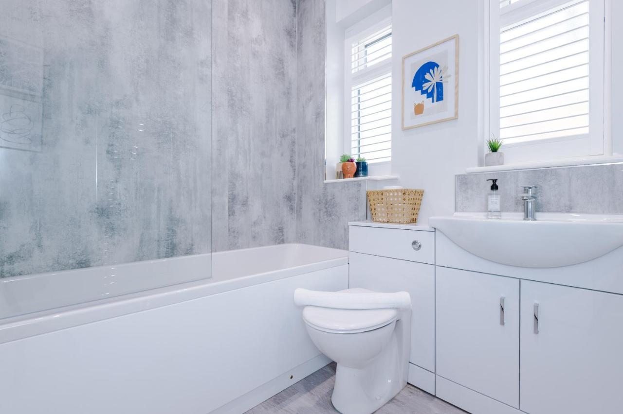 Parkview Place Serviced Apartment コヴェントリー エクステリア 写真